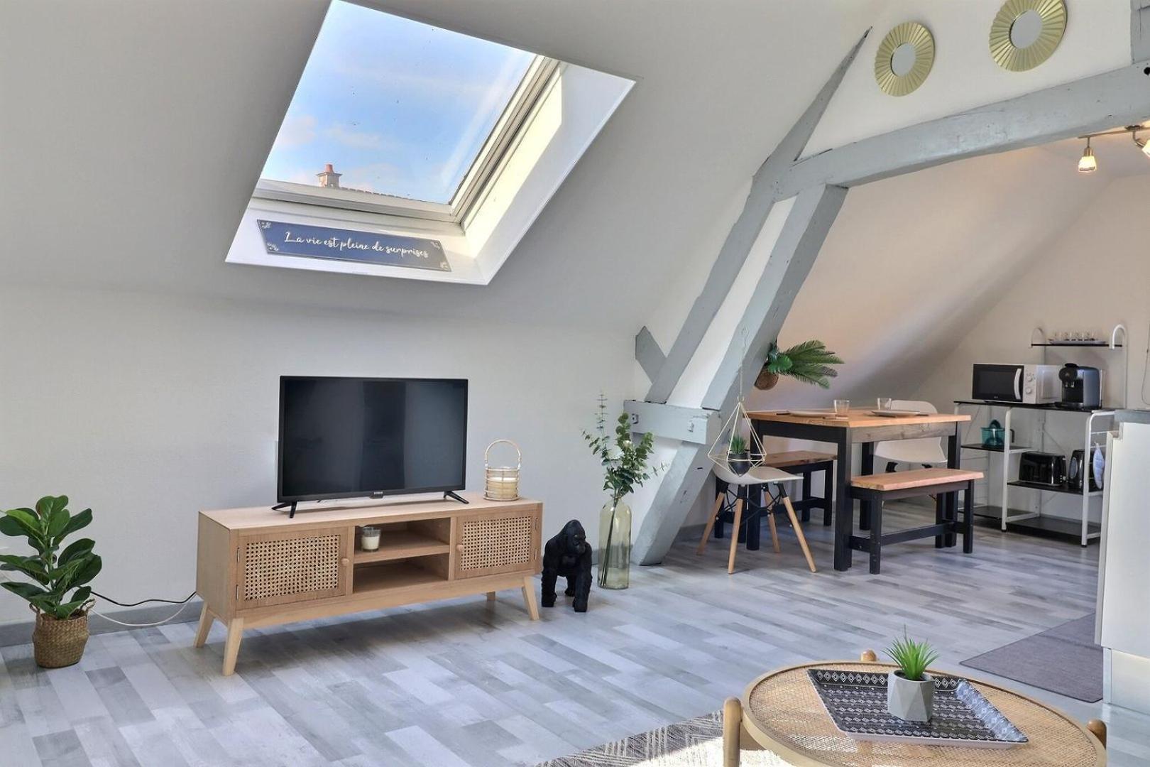 Downtown Apartment - Quiet And Cozy - Mon Groom Troyes Exteriör bild